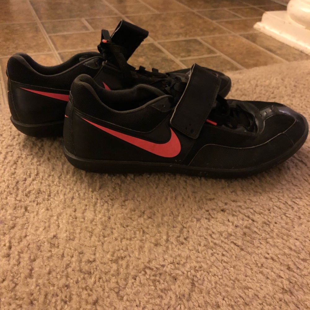 Nike Throwing Shoes